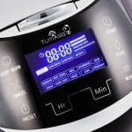 Yum Asia Sakura rice cooker in black colour close up of display