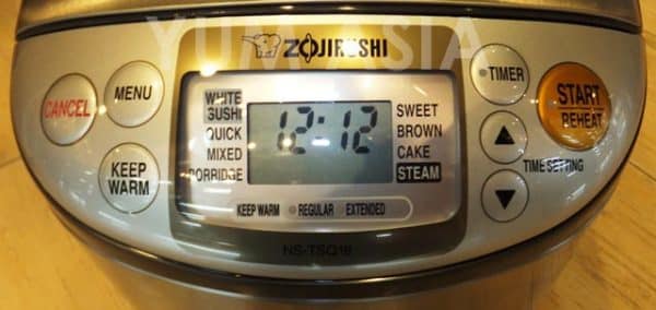 Zojirushi NS-TSQ18 fuzzy logic rice cooker - Image 5