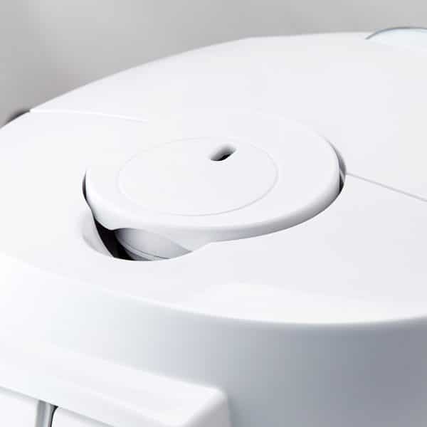 Panda mini rice cooker steam vent of arctic white colour