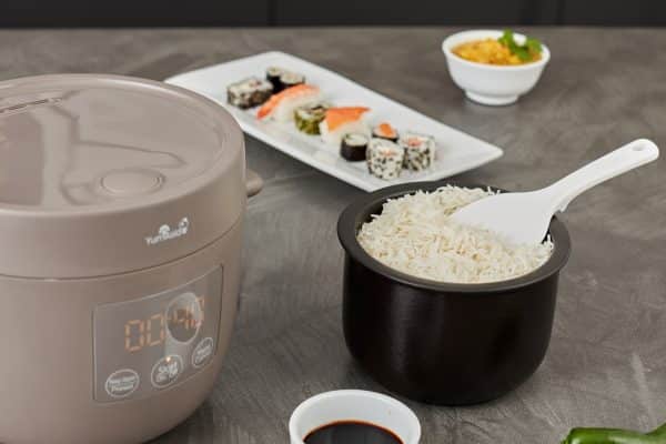 Tsuki rice cooker in grey colour serving rice