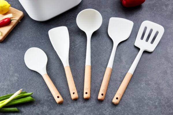 Premium Yum Asia Soup Ladle - Image 7