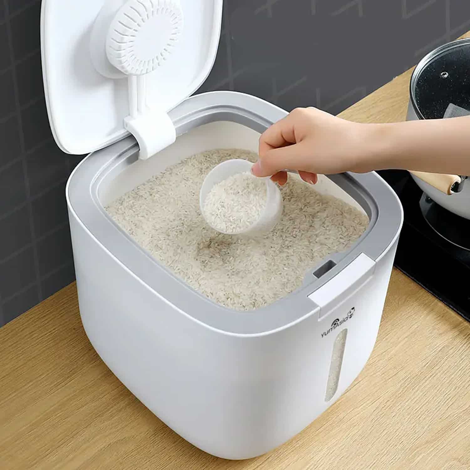 Yum-Asia-Storage-Lid-Open-Capacity-no-text-1.jpg