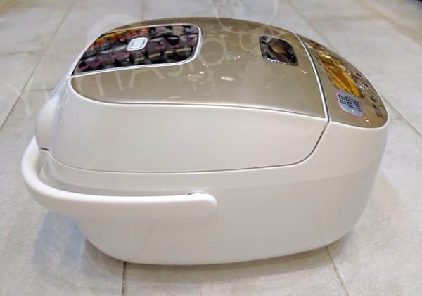 Zojirushi BGQ05 rice cooker side on view