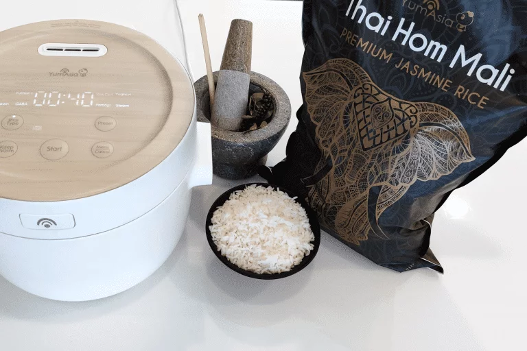 Fuji-con-riso-hom-mali-in-tavola