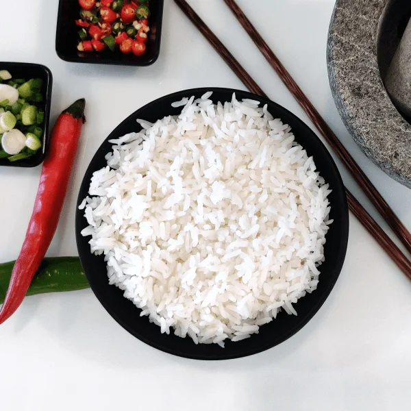 Riso Hom-Mali con ingredienti