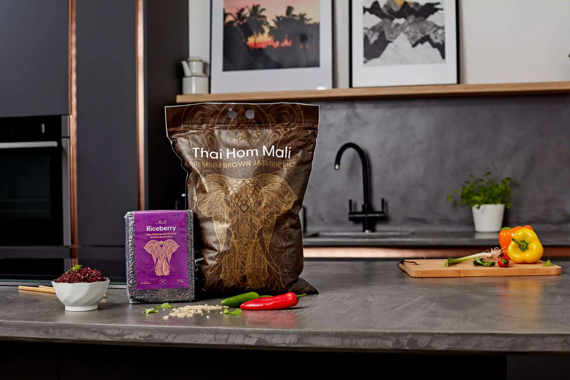 Yum Asia Riceberry e Hom Mali Jasmine Riso Hom Mali marrone